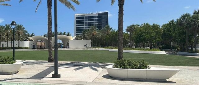 625 ANTIOCH Avenue 302, Fort Lauderdale, FL 33304