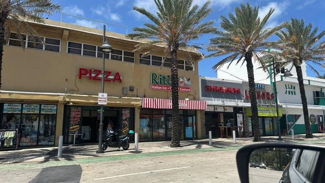 625 ANTIOCH Avenue 302, Fort Lauderdale, FL 33304