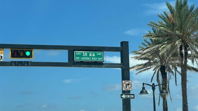 625 ANTIOCH Avenue 302, Fort Lauderdale, FL 33304