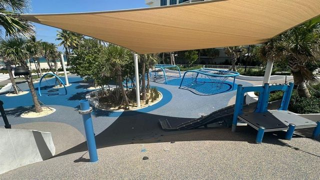 625 ANTIOCH Avenue 302, Fort Lauderdale, FL 33304