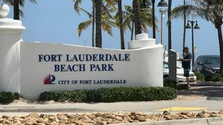 625 ANTIOCH Avenue 302, Fort Lauderdale, FL 33304