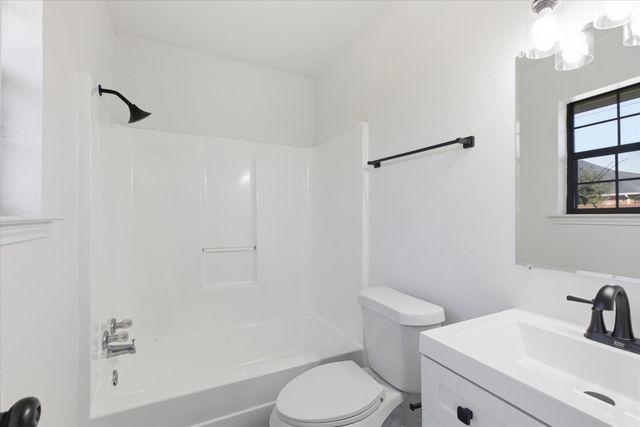 220 Brook Circle, Krum, TX 76249