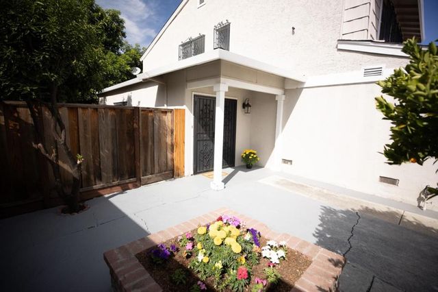 2869 Corda Drive, San Jose, CA 95122