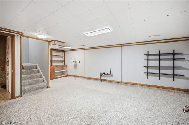 14367 Crown Point Pky, Strongsville, OH 44136