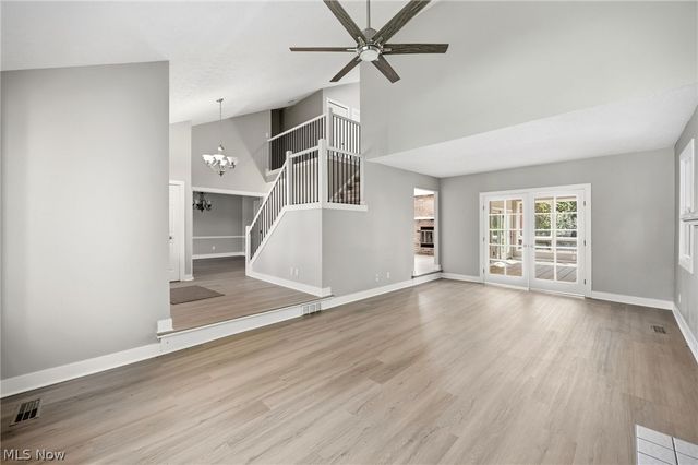 14367 Crown Point Pky, Strongsville, OH 44136