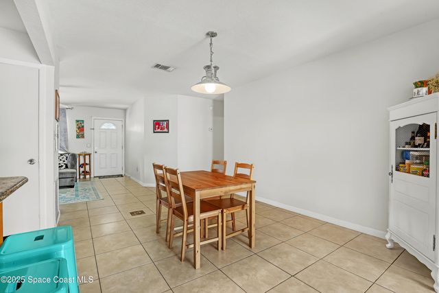 1340 Mariposa Drive NE, Palm Bay, FL 32905