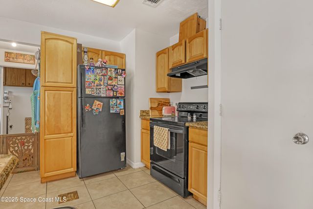 1340 Mariposa Drive NE, Palm Bay, FL 32905