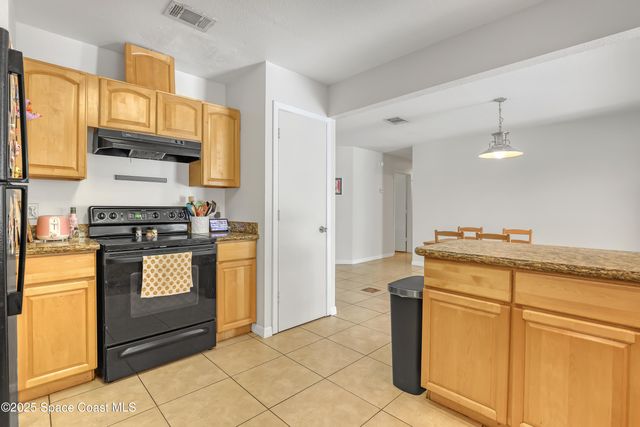 1340 Mariposa Drive NE, Palm Bay, FL 32905