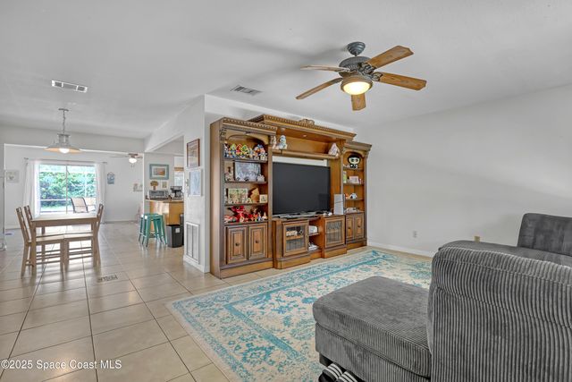 1340 Mariposa Drive NE, Palm Bay, FL 32905