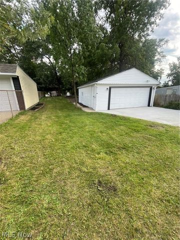 20120 McCracken Road, Maple Heights, OH 44137