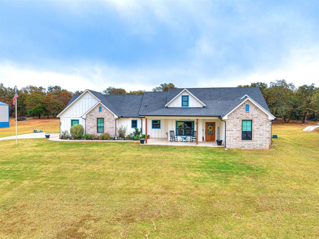 22900 Carmen Way, Blanchard, OK 73010