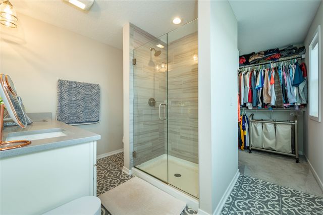 202 SW Prairie Trail Parkway, Ankeny, IA 50023