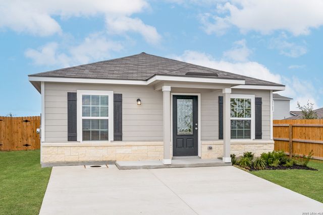 11522 Woodpecker Dr, San Antonio, TX 78223