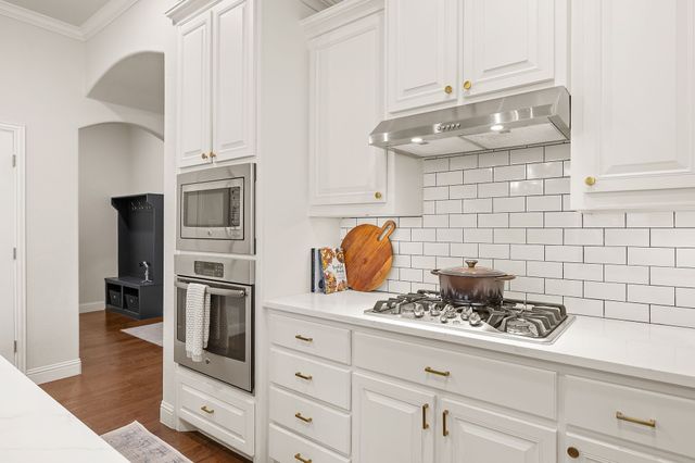 620 Bridgewater Road, Fort Worth, TX 76131