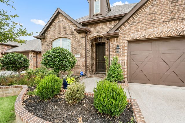 620 Bridgewater Road, Fort Worth, TX 76131