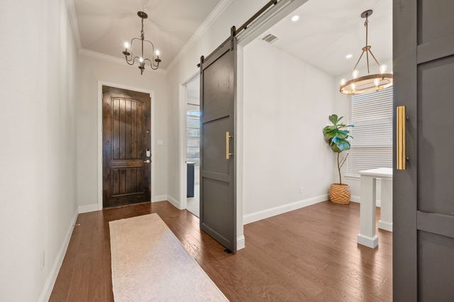 620 Bridgewater Road, Fort Worth, TX 76131