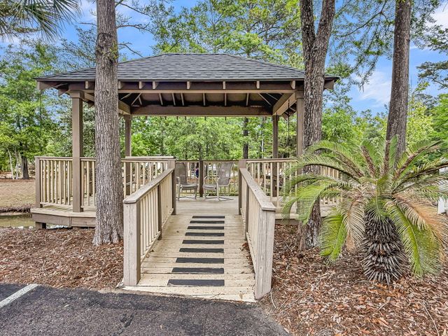 188 Midland Parkway Apt 423, Summerville, SC 29485
