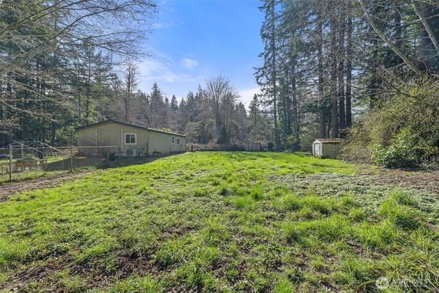 10030 NW Pioneer Road, Seabeck, WA 98380