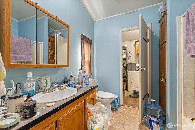 10030 NW Pioneer Road, Seabeck, WA 98380