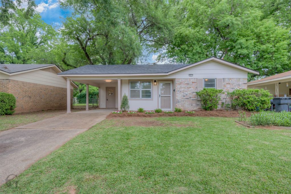 1915 Saturn Street, Bossier City, LA 71112