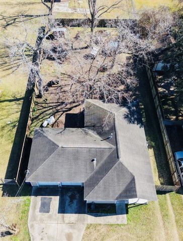 708 E 6th Street, Sweeny, TX 77480