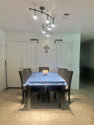 708 E 6th Street, Sweeny, TX 77480