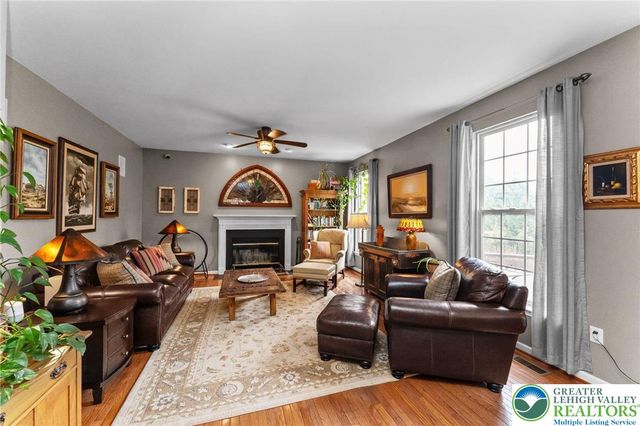 6991 Tuscany Drive, Lower Macungie Twp, PA 18062