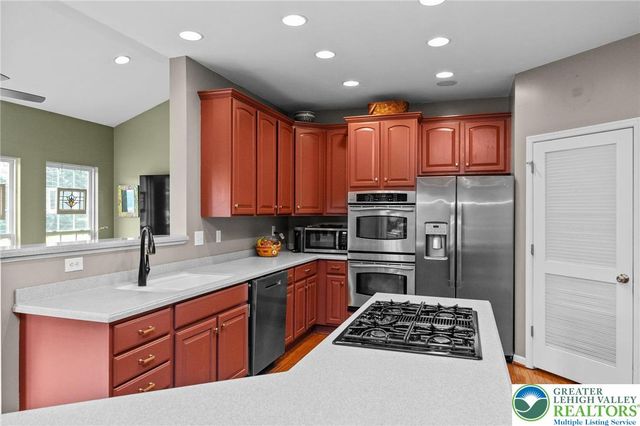 6991 Tuscany Drive, Lower Macungie Twp, PA 18062