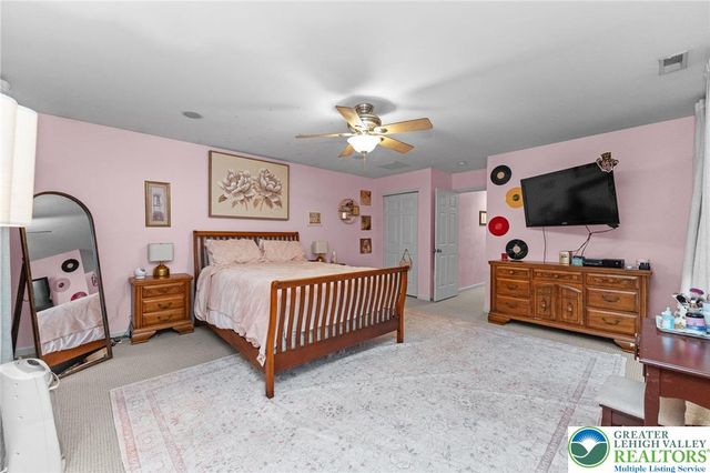 6991 Tuscany Drive, Lower Macungie Twp, PA 18062