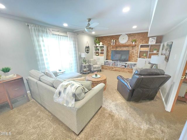 278 Steelecrest Road, Graham, NC 27253