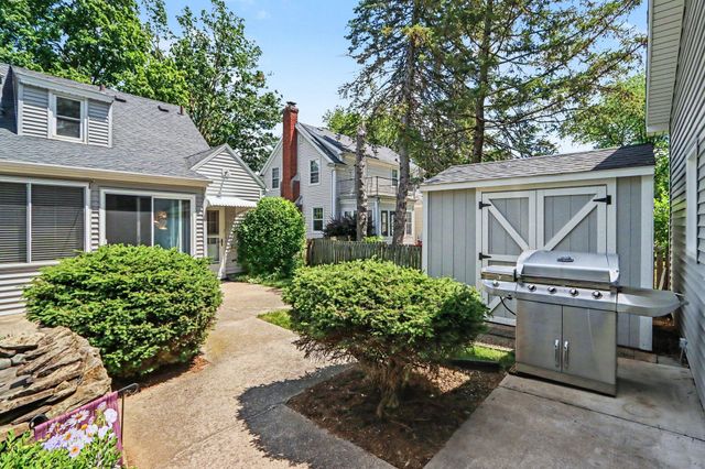 1404 Reycraft Drive, Kalamazoo, MI 49001