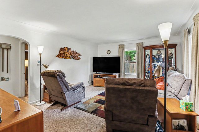 1404 Reycraft Drive, Kalamazoo, MI 49001
