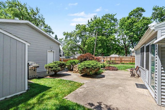 1404 Reycraft Drive, Kalamazoo, MI 49001