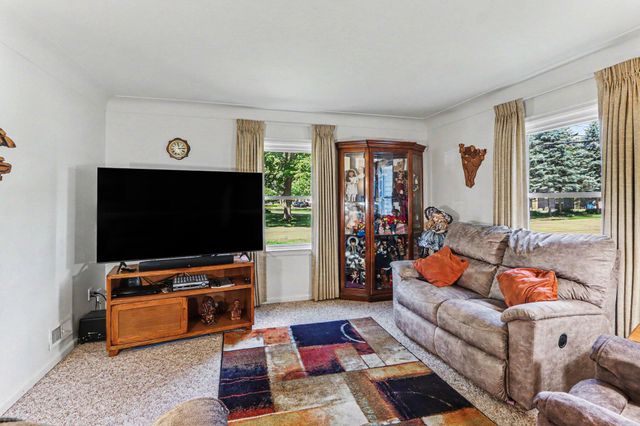 1404 Reycraft Drive, Kalamazoo, MI 49001