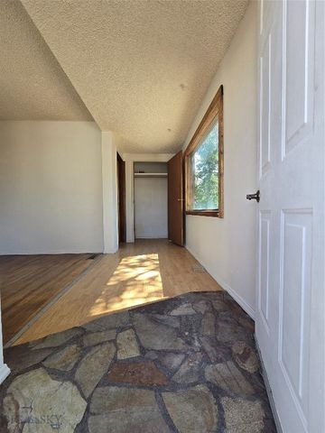 617 E Callender Street, Livingston, MT 59047