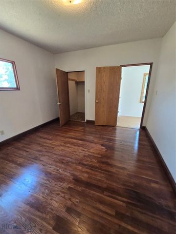 617 E Callender Street, Livingston, MT 59047