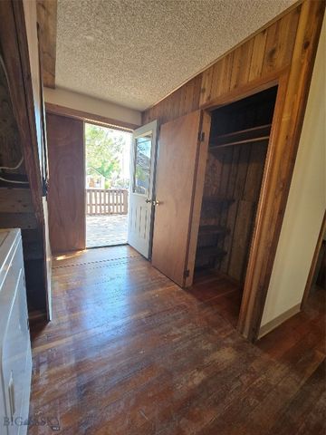 617 E Callender Street, Livingston, MT 59047
