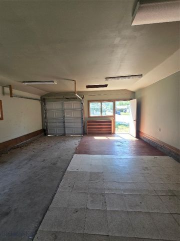 617 E Callender Street, Livingston, MT 59047