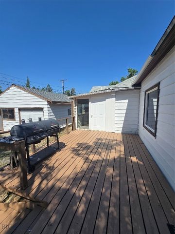 617 E Callender Street, Livingston, MT 59047