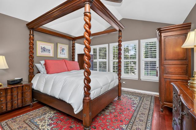 1702 Astor Avenue, Oakbrook Terrace, IL 60181