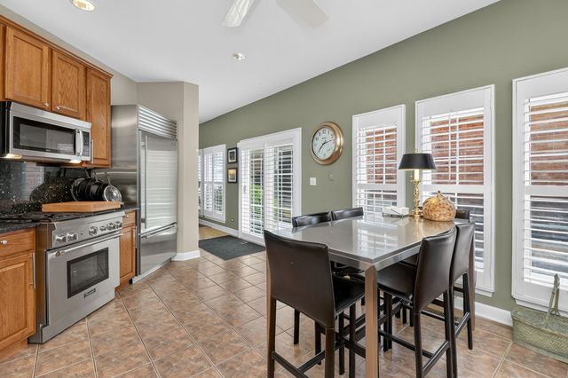 1702 Astor Avenue, Oakbrook Terrace, IL 60181