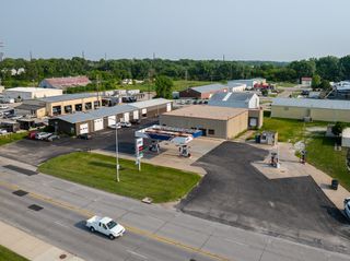 803 E Lincoln Way, Ames, IA 50010