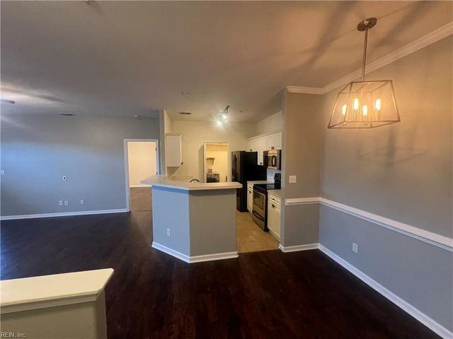 1020 Grand Oak LN, Virginia Beach, VA 23455