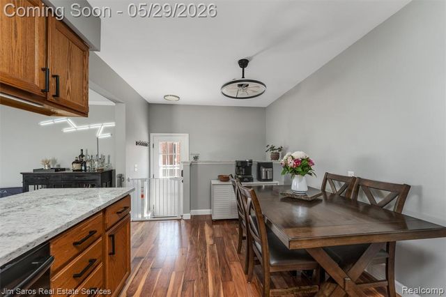 22801 Lake Boulevard, Saint Clair Shores, MI 48082