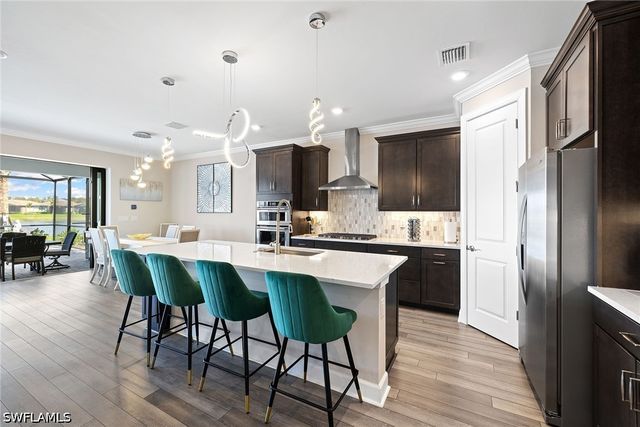 1973 Yellowfin CIR, Naples, FL 34114