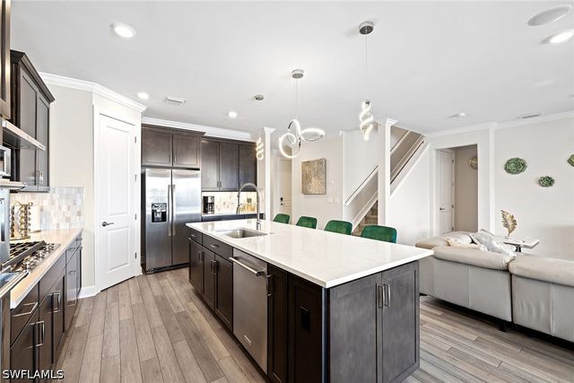 1973 Yellowfin CIR, Naples, FL 34114