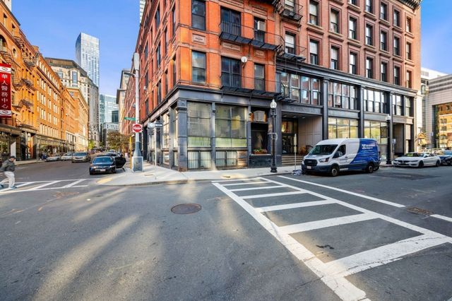 134 Beach 1, Boston, MA 02110