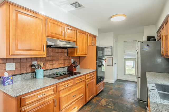 2147 San Simeon, Carrollton, TX 75006