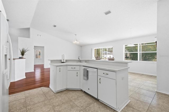 10 WARREN PLACE, Palm Coast, FL 32164