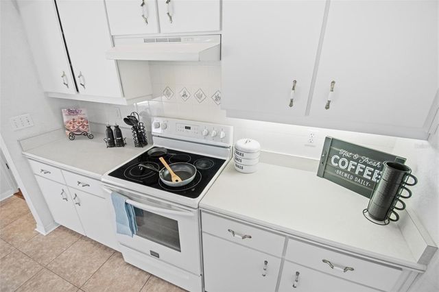 10 WARREN PLACE, Palm Coast, FL 32164